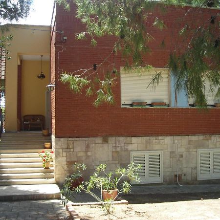 B&B San Salvador Santa Maria al Bagno Luaran gambar